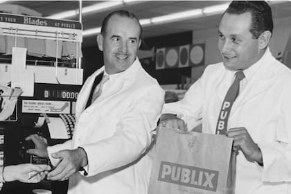 George W. Jenkins fundó Publix en 1930 en Florida