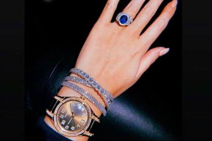 Georgina Rodríguez, la novia de Cristiano Ronaldo que lució un millones de dólares en joyas en su mano izquierda.