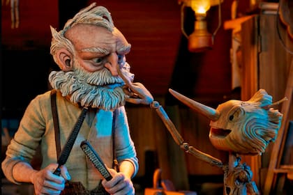 Gepetto y Pinocho en la película de Guillermo del Toro
