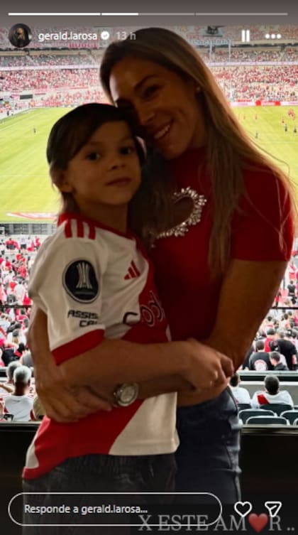 Geraldine La Rosa y Benjamín en el palco de River durante el último partido de Gallardo como DT (Foto: Instagram @gerald.larosa)