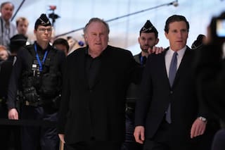 Gérard Depardieu enfrentará juicio en París por acusaciones de violación y agresión sexual