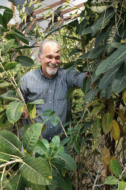 Gerardo Fernández comenzó a trabajar con plantas nativas en 2005