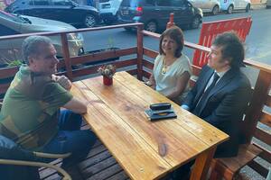 Gerardo Milman, Patricia Bullrich y Javier Milei, en un encuentro en enero de 2022