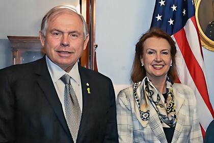 Gerardo Werthein y la excanciller, Diana Mondino