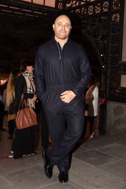 Germán Martitegui con una monoprenda.