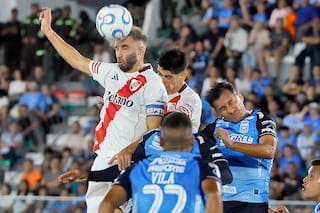 Pezzella, el campeón del mundo que vivió "momentos oscuros", volvió tras 8 meses y quiere recuperar el liderazgo en River