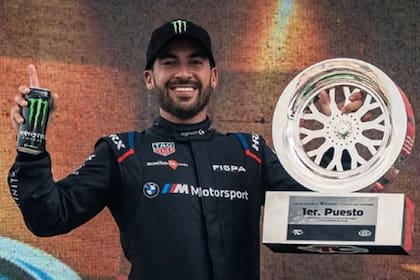 Germán Santero, feliz con su victoria en Viedma