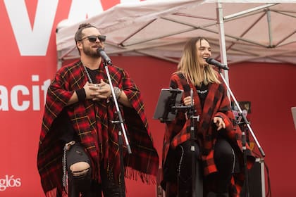 Germán "Tripa" Tripel y Flor Otero, pareja arriba y abajo del escenario; "Ella es buena, talentosa, metódica", cuanta Tripel; "yo soy el rebelde, el contrariado"