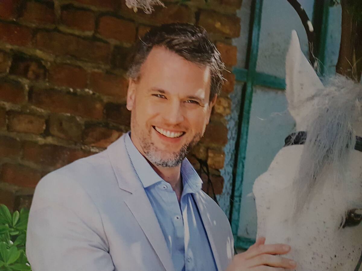 #PasandoRevista: La mascota de Gerónimo Rauch y la onda de Ron Wood ...