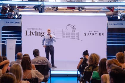 Gervasio Marques Peña se dirige a los expositores y sponsors de Experiencia Living 2023.
