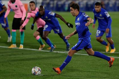 Jaime Mata, de penal, puso el 1-0 para Getafe ante Barcelona