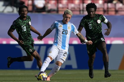 Gianluca Prestianni sería de la partida este sábado, en el partido de la selección argentina
