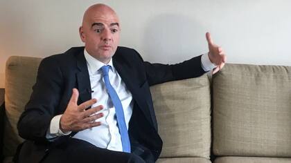 Gianni Infantino y su elocuencia en la entrevista con La Nación