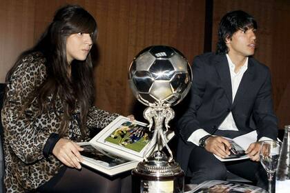 Giannina Maradona y el Kun en los buenos tiempos