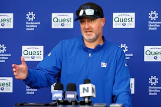 Giants despiden al coordinador defensivo tras perder nuevamente la ventaja al final