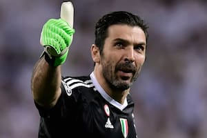 Entre los pases del año: después de 17 años en Juventus, Buffon atajará en PSG