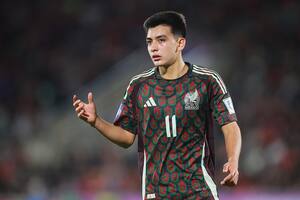 Tiene 16 años, suena en Barcelona y Real Madrid y quiere jugar tres mundiales en un año: la figura del rival del Sub 20