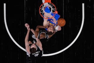 Gilgeous-Alexander y la banca llevan a Thunder a victoria ante Spurs y a ventaja de 2-1 en la serie