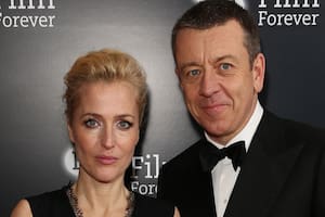 Gillian Anderson y Peter Morgan, el fin de un romance en paralelo a The Crown