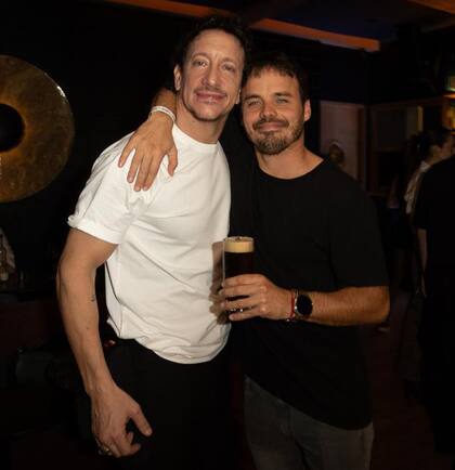 En la misma línea, Benjamín Rojas comentó: "Terminé con distensión de ligamento, como corresponde"