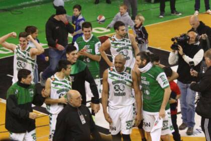 Gimnasia festejó en Mar del Plata y es finalista de la Liga