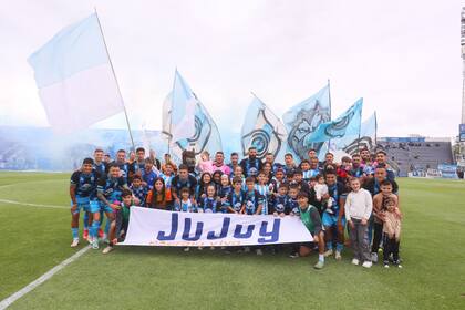 Gimnasia hizo su descargo ante el tribunal de Disciplina de AFA por los hechos del último domingo y propuso tres alternativas para reanudar o repetir desde cero el enfrentamiento con Madryn, que lo tenía arriba por un gol.