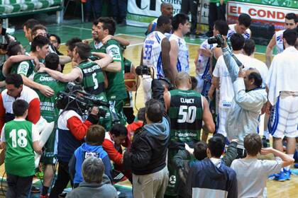 Gimnasia le ganó otra vez a Quimsa y empató la serie