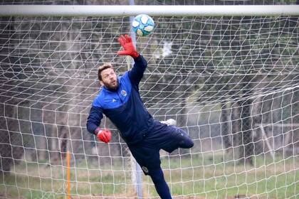 Gimnasia pudo retener al arquero Jorge Broun, uno de los pedidos de Diego Maradona de cara a la Liga Profesional de Fútbol