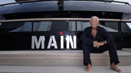 Giorgio Armani y su yate Main.