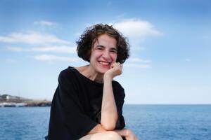 Giovanna Giordano, autora de la novela “Un vuelo mágico”,