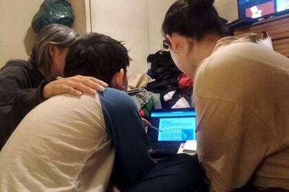 Gisela Pérez señala que sus hijos deben recibir su ayuda cuando deben incorporar contenidos nuevos