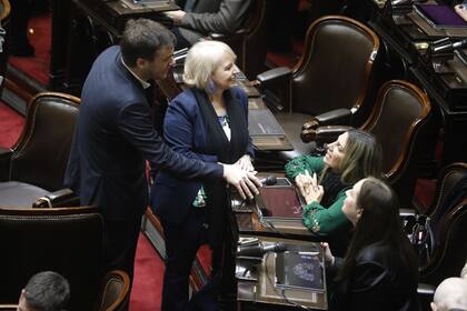 Giudici, Lospennato y Vidal, en Diputados