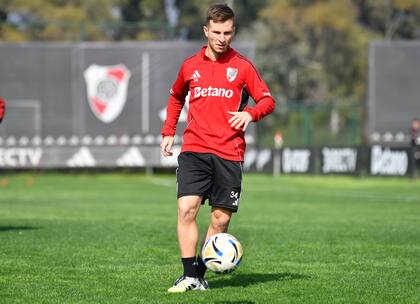 Giuliano Galoppo cumplió la fecha de suspensión y podrá jugar la revancha ante Palmeiras en Brasil