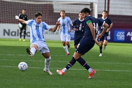 Giuliano Simeone se ganó un lugar en el plantel tras los últimos amistosos ante Paraguay