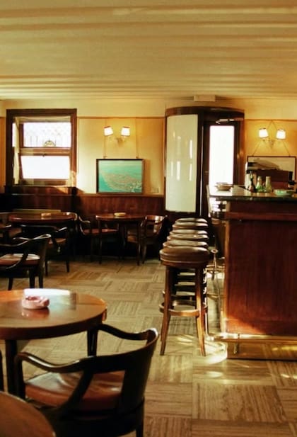 Giuseppe diseñó personalmente casi todo en Harry’s Bar: las sillas, las mesas, el ambiente