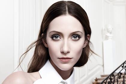 Givenchy propone los tonos rosados para realzar los labios nude