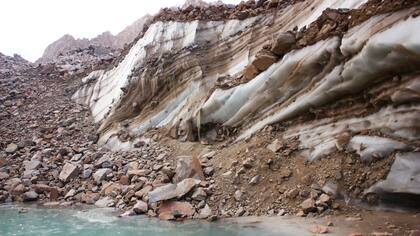 Glaciar cubierto del Tunuyán. Mendoza