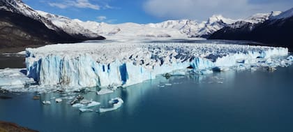 Glaciar Perito Moreno desde las pasarelas, frente norte y Canal de los Témpanos. Parque Nacional Los Glaciares, Santa Cruz.