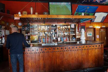 Globe Tavern es el pub que administraba Julie, la madre de Martyn Clarke