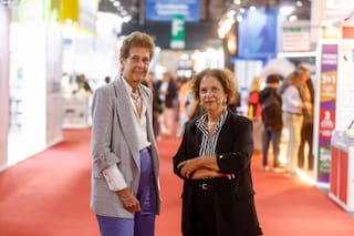 Gloria Rodrigué y Trini Vergara, a cincuenta años de la primera Feria del Libro