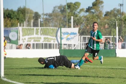 Gol de Rodrigo Giorno, de Deportivo Camioneros