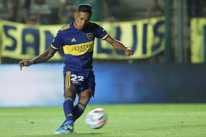 Gol de Villa: el colombiano anotó el 1-0 de penal