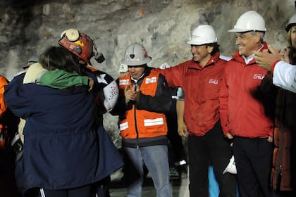 Golborne, junto a Piñera