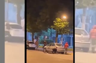 Una patota atacó a un joven a patadas y fierrazos: hay cinco detenidos y cuatro son menores