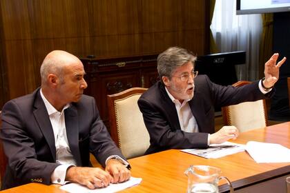 Gómez Centurión acumula dos denuncias de corrupción