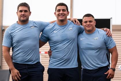 Gómez Kodela, Ruiz y Gallo, en la concentración de los Pumas en París; este viernes será el partido ante Inglaterra por el tercer puesto en el Mundial