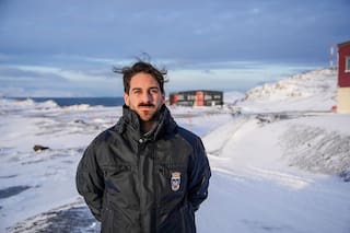 Devoto de Charly García y con raíces en la élite, la apuesta de Boric para las elecciones en Chile