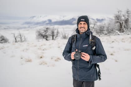 Gonzalo Gaviña caminó con otras siete personas por los senderos del Paine cubiertos de nieve