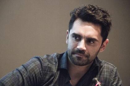 Gonzalo Heredia, famoso por sus gustos lectores, estuvo entrevistando al escritor frances Olivier Bourdeaut, autor de Esperando a Mister Bojangles (Salamandra)