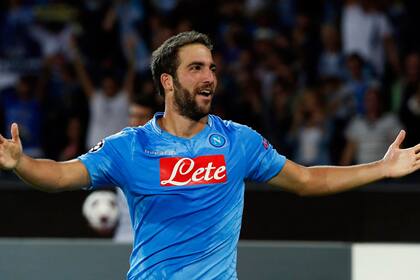 Gonzalo Higuaín no para su carrera de goles en Napoli